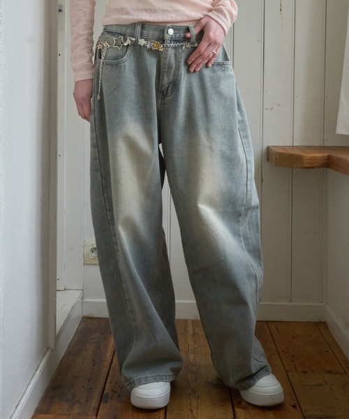 Birthday room（バースデイルーム）の「サイドピンタックバレルレッグデニム/Side pintuck barrel leg denim（デニムパンツ・レディース・ライトブルー/ブルー・FREE）」の14枚目の写真