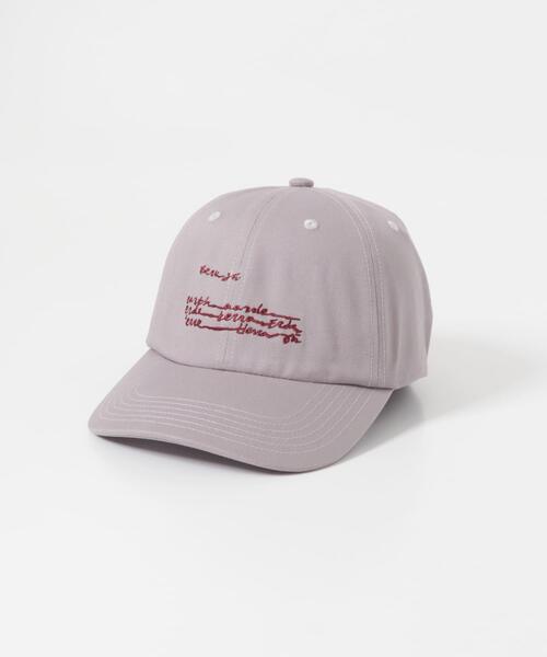 URBAN RESEARCH DOORS（アーバンリサーチドアーズ）の「LY　LETTER CAP（キャップ・レディース・ボルドー/ブルー/イエロー系その他/グレー・ONE）」の2枚目の写真