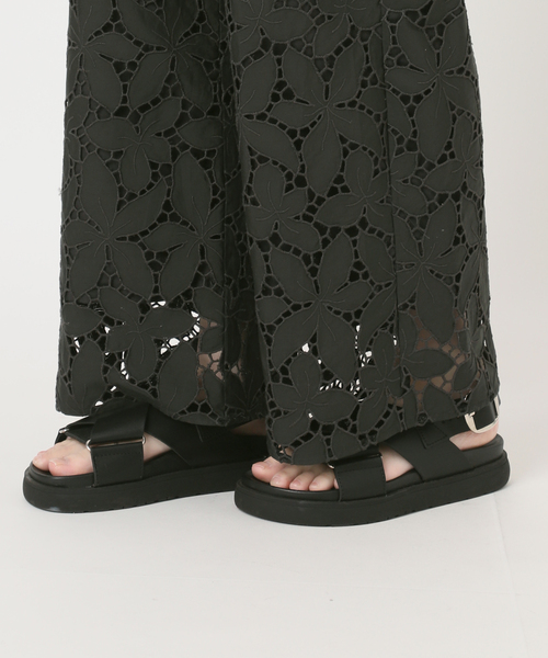 TICCA（ティッカ）の「別注【TICCA / ティッカ】フラワーレースパンツ JSP（その他パンツ・レディース・カーキ/チャコールグレー・FREE）」の19枚目の写真