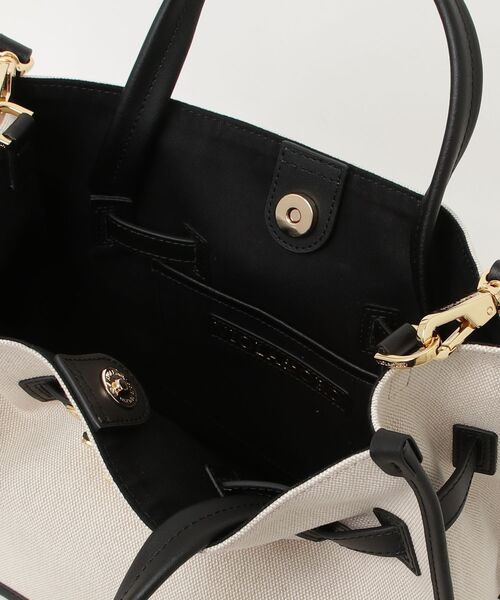 VIOLAd'ORO（ヴィオラドーロ）の「【WEB限定】 [VIOLAd’ORO / ヴィオラドーロ] BRUNO 2WAY キャンバスバッグ（トートバッグ・レディース・キナリ・ONE SIZE）」の6枚目の写真