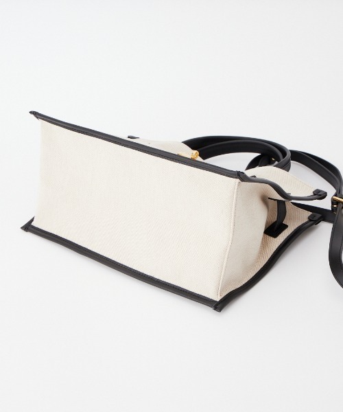 VIOLAd'ORO（ヴィオラドーロ）の「【WEB限定】 [VIOLAd’ORO / ヴィオラドーロ] BRUNO 2WAY キャンバスバッグ（トートバッグ・レディース・キナリ・ONE SIZE）」の20枚目の写真