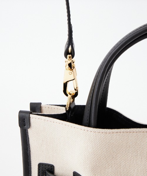 VIOLAd'ORO（ヴィオラドーロ）の「【WEB限定】 [VIOLAd’ORO / ヴィオラドーロ] BRUNO 2WAY キャンバスバッグ（トートバッグ・レディース・キナリ・ONE SIZE）」の21枚目の写真