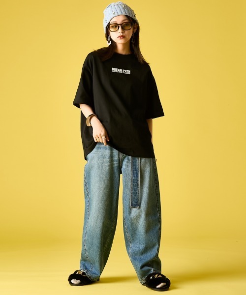 GEVS.(ジェイヴィス)の「綿100%バレルレッグデニムパンツ(共布ベルト付)<大きいサイズ有>GEVS.(デニムパンツ・レディース・ネイビー系/ブルー系・68/70/73/76/84/80/88/92/96/98/106)」の11枚目の写真