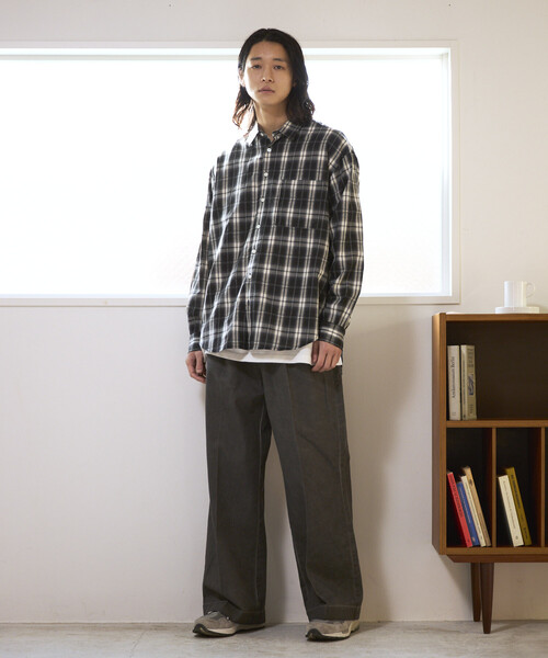 Firsthand(ファーストハンド)の「Firsthand/ファーストハンド フェード加工 コットン タック ワイドパンツ(その他パンツ・メンズ・ブラック/ベージュ・MEDIUM/LARGE)」の20枚目の写真