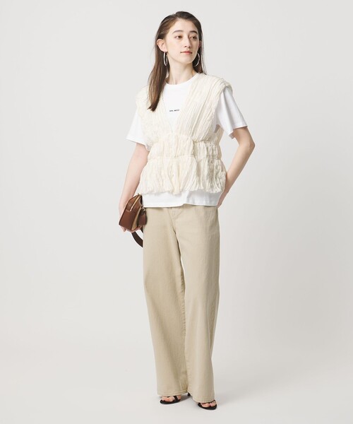 UNITED ARROWS(ユナイテッドアローズ)の「シャーリング フリル ベスト(ベスト・レディース・ブラック/ナチュラル・FREE)」の22枚目の写真