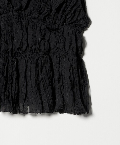UNITED ARROWS(ユナイテッドアローズ)の「シャーリング フリル ベスト(ベスト・レディース・ブラック/ナチュラル・FREE)」の10枚目の写真