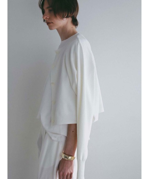 HER.（ハー）の「ショートカーディガン（ニット/セーター・レディース・ブラック/オフホワイト・フリー）」の9枚目の写真