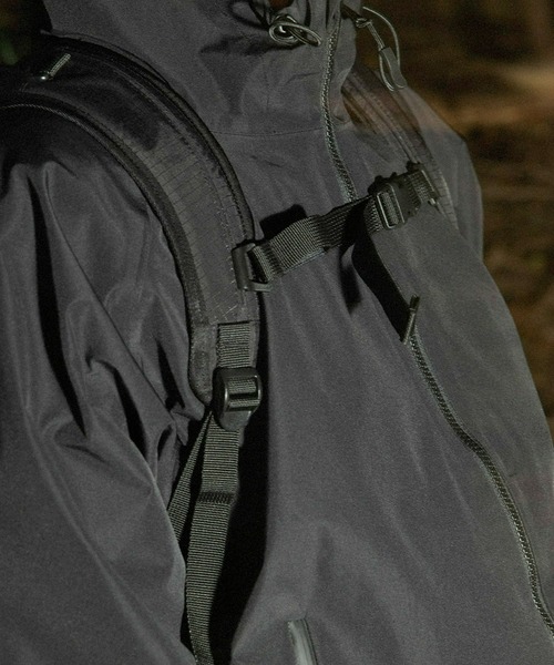 HUF(ハフ)の「HUF eightynine BACKPACK(バックパック/リュック・メンズ・ブラック・O/S)」の16枚目の写真