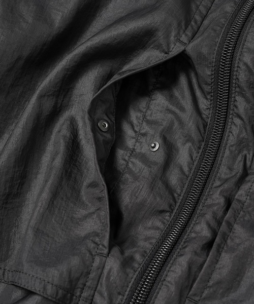 LEMAIRE(ルメール)の「WINDBREAKER(ナイロンジャケット・メンズ・ブラック系その他・44/46)」の5枚目の写真