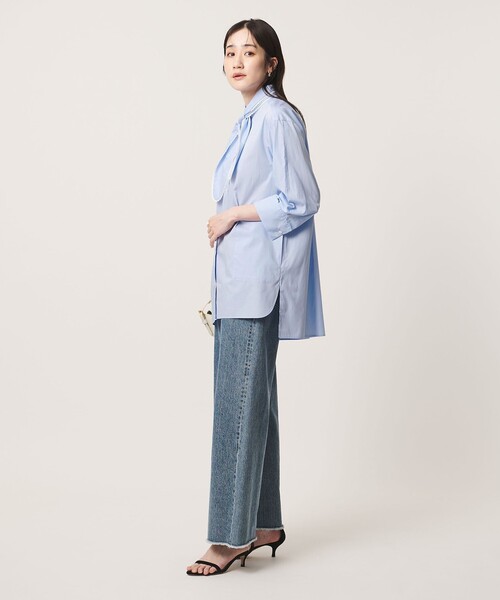 UNITED ARROWS(ユナイテッドアローズ)の「リボン ボウタイ チュニック シャツ(シャツ/ブラウス・レディース・オフホワイト/ライトブルー/その他1・FREE)」の6枚目の写真