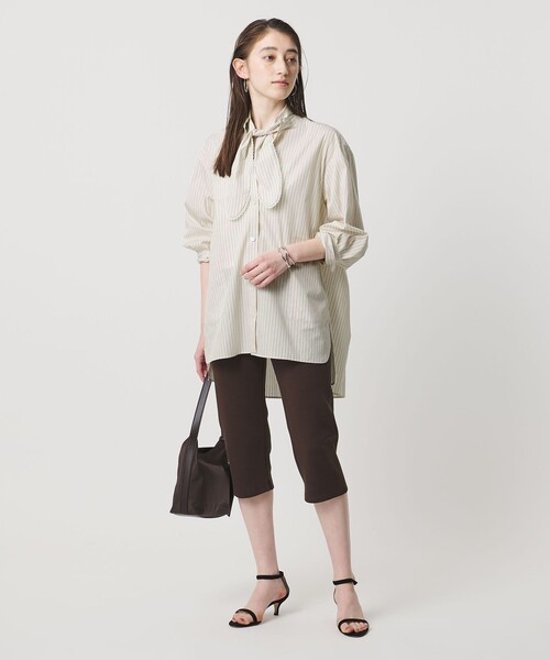 UNITED ARROWS(ユナイテッドアローズ)の「リボン ボウタイ チュニック シャツ(シャツ/ブラウス・レディース・オフホワイト/ライトブルー/その他1・FREE)」の10枚目の写真