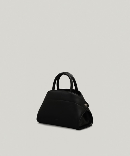 Atelier de Lumen(アトリエドルメン)の「【ATELIER DE LUMEN】NADEL MINI BAG(ハンドバッグ・レディース・キャメル/ブラック・FREE)」の15枚目の写真