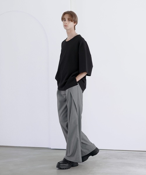 SOCCE(ソーシー)の「レイヤードラップTRフレアスラックス(スラックス・メンズ・ブラック/グレー・L/M/S/XL)」の5枚目の写真