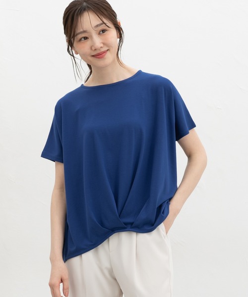Honeys(ハニーズ)の「【ハニさら・接触冷感・吸水速乾・抗菌防臭・UVカット・遮熱】裾タックトップス(Tシャツ/カットソー・レディース・グリーン/ブラック×ベージュ/アイボリー/ホワイト×ブラック/ブラック/ブルー/ダークオレンジ・L/LL/M)」の14枚目の写真