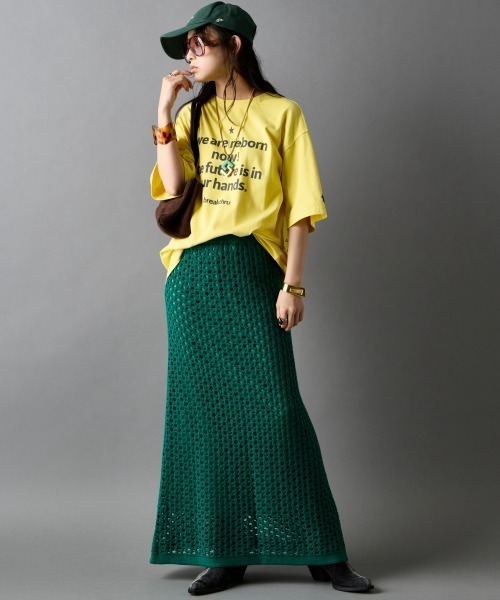 GEVS.(ジェイヴィス)の「綿100%ピグメント染バックプリントTシャツ<大きいサイズ有>GEVS.(Tシャツ/カットソー・レディース・スミクロ/イエロー・3L/LL/L/M/5L/4L)」の3枚目の写真