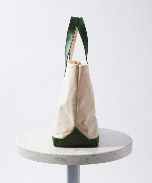 HERITAGE LEATHER（ヘリテージレザー）の「HERITAGE LEATHER / ヘリテージレザー 別注 キャンバス レザー トート L（トートバッグ・メンズ・グリーン・FREE）」の2枚目の写真