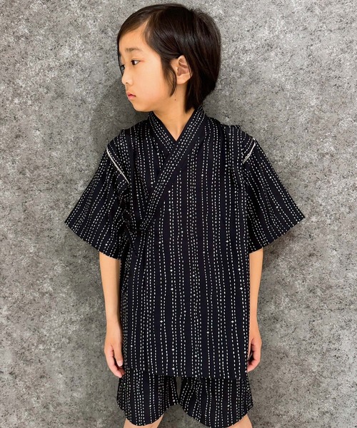 SHISKY（シスキー）の「接触冷感 キッズ 甚平（934-30）（浴衣・キッズ・グレー系その他3/ネイビー/ブラック/ブルー系その他3/ブラック系その他2/ブルー系その他2/グレー系その他/チャコールグレー/ブラック系その他3/グレー系その他2/ブルー系その他/ブラック系その他・140cm/130cm/120cm/110cm/150cm/160cm）」の3枚目の写真