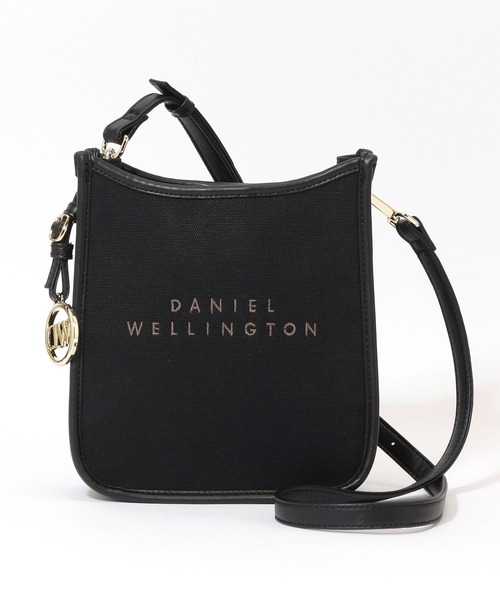 Daniel Wellington（ダニエルウェリントン）の「【Daniel Wellington】コンパクト ショルダーバッグ S / ミニバッグ きれいめ レザー調　DW02900004（ショルダーバッグ・レディース・ブラック/グリーン/ホワイト/ネイビー/ベージュ・FREE）」の2枚目の写真