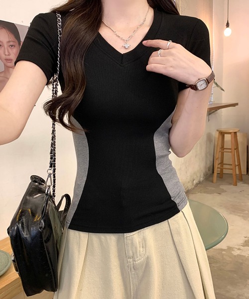 2ly2(トゥーリートゥー)の「VネックリブTシャツ 配色切替 サイドライン 半袖 フィット(Tシャツ/カットソー・レディース・グレー/ブラック・FREE)」の8枚目の写真