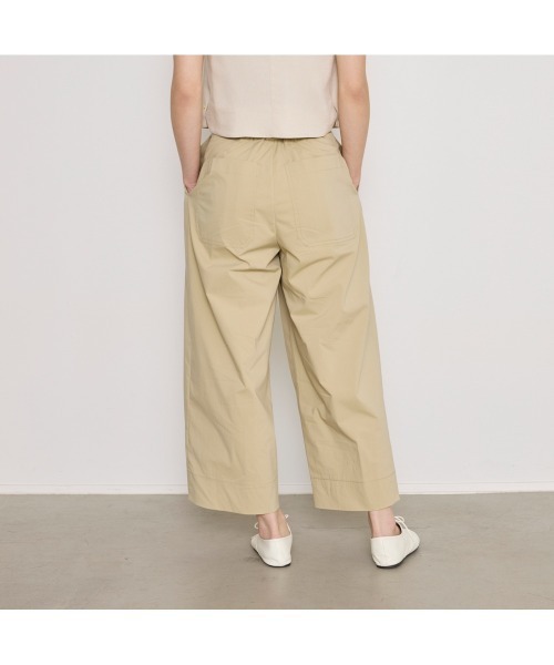 COMMON+HAUS(コモンハウス)の「綿混クロップドタックワイドパンツ(その他パンツ・レディース・グレー/セージグリーン/ブラック・S/M/L)」の17枚目の写真