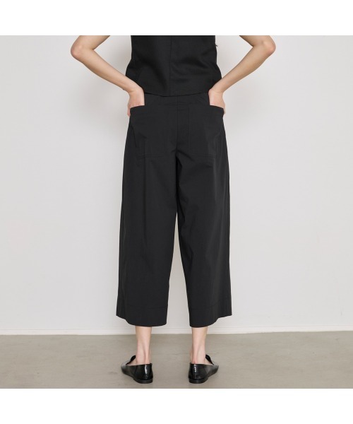 COMMON+HAUS(コモンハウス)の「綿混クロップドタックワイドパンツ(その他パンツ・レディース・グレー/セージグリーン/ブラック・S/M/L)」の21枚目の写真