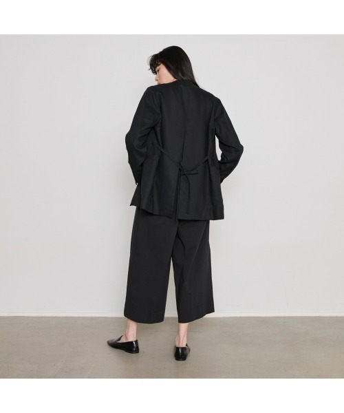 COMMON+HAUS(コモンハウス)の「綿混クロップドタックワイドパンツ(その他パンツ・レディース・グレー/セージグリーン/ブラック・S/M/L)」の11枚目の写真