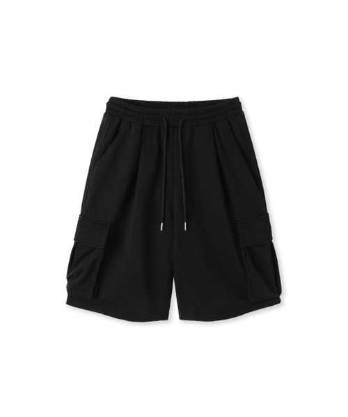APOSTROPHE COMMA(アポストロフィコンマ)の「裏毛カーゴバンディングワイドハーフパンツ_ブラック(その他パンツ・メンズ・その他・MEDIUM/LARGE/X-LARGE)」の1枚目の写真
