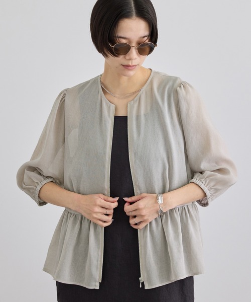 SALON adam et rope'（サロン アダム エ ロペ）の「リネンライクシアージップアップシャツ（シャツ/ブラウス・レディース・ブラック/ブルー系その他4/ベージュ・FREE）」の3枚目の写真