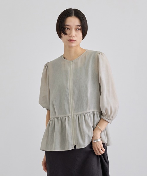 SALON adam et rope'（サロン アダム エ ロペ）の「リネンライクシアージップアップシャツ（シャツ/ブラウス・レディース・ブラック/ブルー系その他4/ベージュ・FREE）」の13枚目の写真