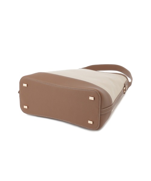 ROPE' PICNIC（ロペピクニック）の「【ちゃんと+かわいい保証】me fit BAG コンビフィットワンショルダーミドルバッグ/軽量・撥水（ショルダーバッグ・レディース・ブラック/キナリ/グレー系その他・FREE）」の16枚目の写真