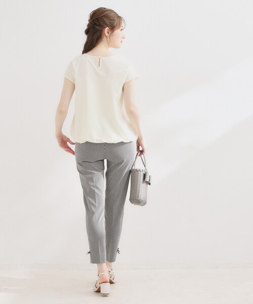 couture brooch(クチュールブローチ)の「【UVカット・接触冷感・洗える】レース バルーントップス(Tシャツ/カットソー・レディース・ブラック/オフホワイト/ネイビー系4・36/38/40/42)」の7枚目の写真