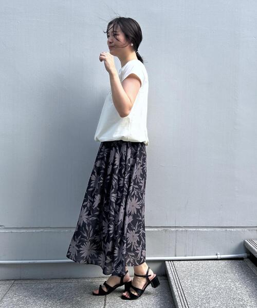 couture brooch(クチュールブローチ)の「【UVカット・接触冷感・洗える】レース バルーントップス(Tシャツ/カットソー・レディース・ブラック/オフホワイト/ネイビー系4・36/38/40/42)」の16枚目の写真
