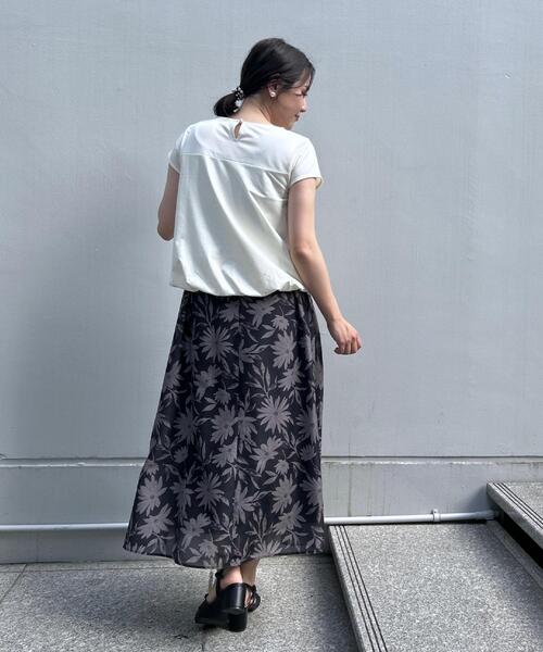couture brooch(クチュールブローチ)の「【UVカット・接触冷感・洗える】レース バルーントップス(Tシャツ/カットソー・レディース・ブラック/オフホワイト/ネイビー系4・36/38/40/42)」の17枚目の写真