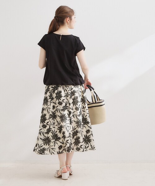 couture brooch(クチュールブローチ)の「【UVカット・接触冷感・洗える】レース バルーントップス(Tシャツ/カットソー・レディース・ブラック/オフホワイト/ネイビー系4・36/38/40/42)」の21枚目の写真
