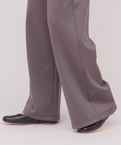 DRESSLAVE(ドレスレイブ)の「comfortable straight pants(コンフォータブルストレートパンツ)(スラックス・レディース・グレー/ブラック・38)」の17枚目の写真