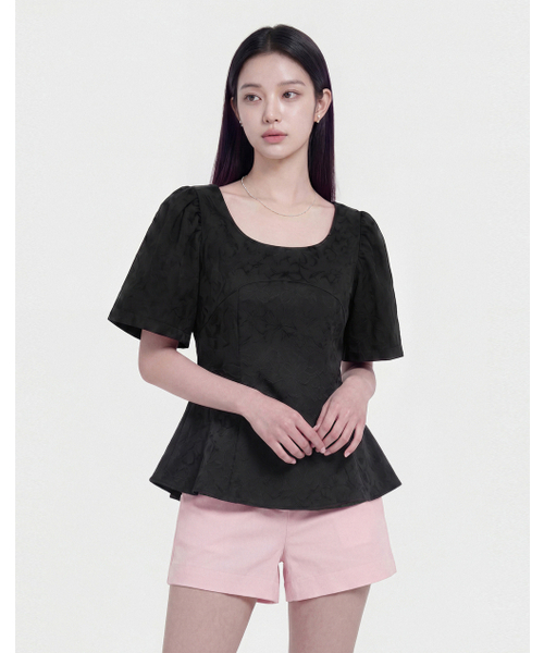 GIEMAR(ジエマル)の「ミューズフレアブラウス ブラック(シャツ/ブラウス・レディース・その他・SMALL/MEDIUM)」の1枚目の写真