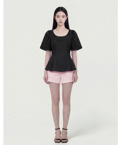 GIEMAR(ジエマル)の「ミューズフレアブラウス ブラック(シャツ/ブラウス・レディース・その他・SMALL/MEDIUM)」の3枚目の写真