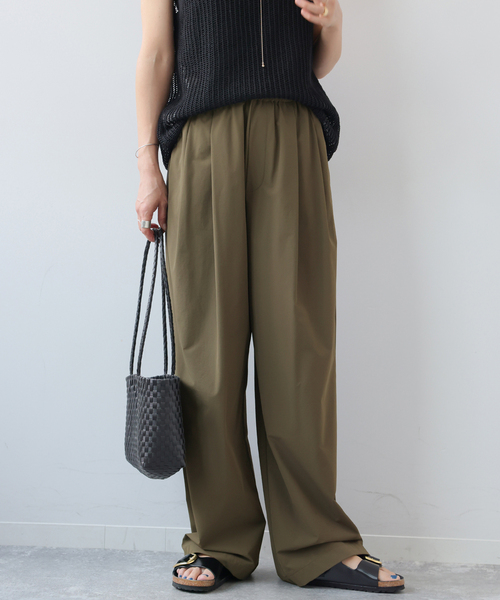JOURNAL STANDARD relume（ジャーナルスタンダード　レリューム）の「［UVカット］撥水タックイージーパンツ（その他パンツ・レディース・ネイビー/カーキ・38/36）」の7枚目の写真