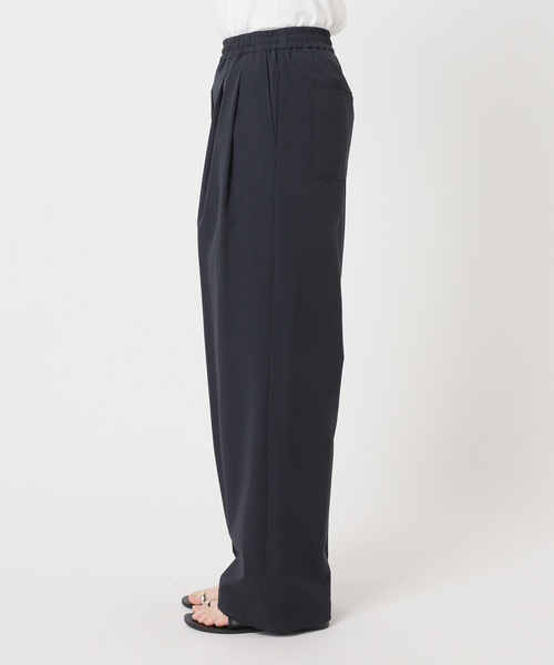 JOURNAL STANDARD relume（ジャーナルスタンダード　レリューム）の「［UVカット］撥水タックイージーパンツ（その他パンツ・レディース・ネイビー/カーキ・38/36）」の17枚目の写真