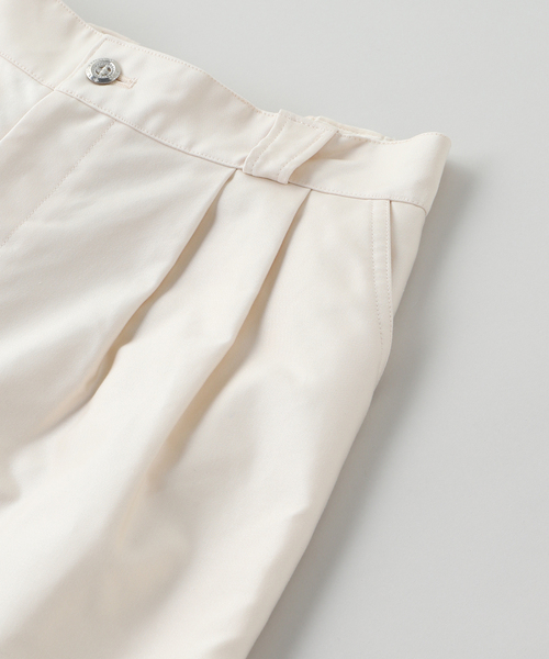 EDIFICE(エディフィス)の「ETS.MATERIAUX(マテリオ) FRENCHWORK SHORTS(その他パンツ・メンズ・アイボリー・MEDIUM/LARGE)」の3枚目の写真