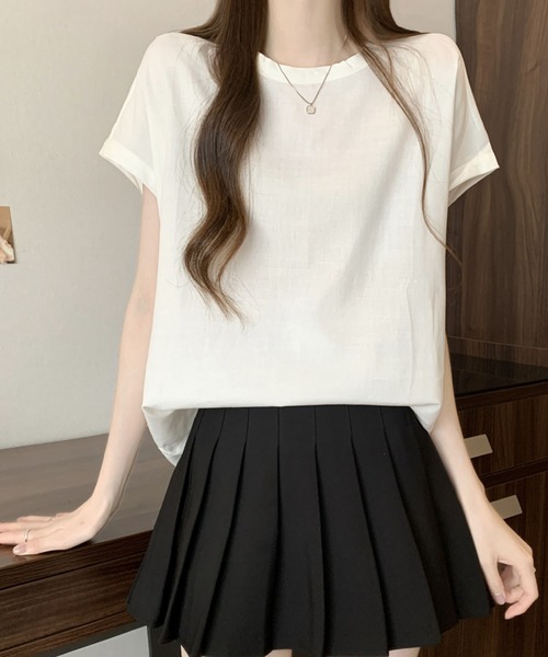 2ly2(トゥーリートゥー)の「フレンチスリーブTシャツ 無地 半袖 ゆったり シンプル(シャツ/ブラウス・レディース・ブラック/ホワイト・FREE)」の12枚目の写真