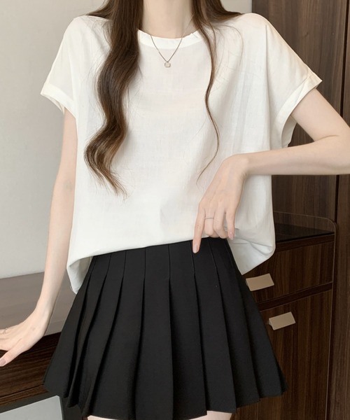 2ly2(トゥーリートゥー)の「フレンチスリーブTシャツ 無地 半袖 ゆったり シンプル(シャツ/ブラウス・レディース・ブラック/ホワイト・FREE)」の13枚目の写真