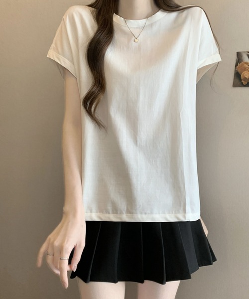 2ly2(トゥーリートゥー)の「フレンチスリーブTシャツ 無地 半袖 ゆったり シンプル(シャツ/ブラウス・レディース・ブラック/ホワイト・FREE)」の3枚目の写真