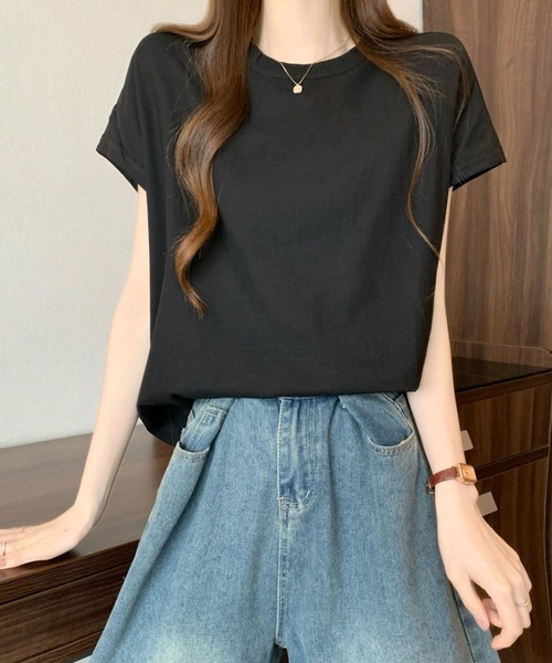 2ly2(トゥーリートゥー)の「フレンチスリーブTシャツ 無地 半袖 ゆったり シンプル(シャツ/ブラウス・レディース・ブラック/ホワイト・FREE)」の7枚目の写真