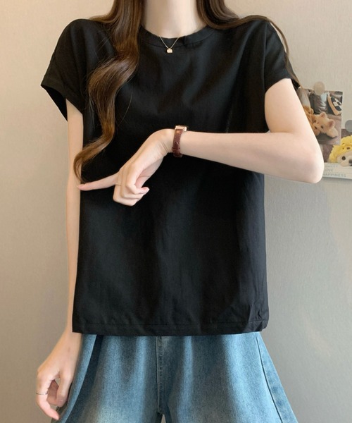 2ly2(トゥーリートゥー)の「フレンチスリーブTシャツ 無地 半袖 ゆったり シンプル(シャツ/ブラウス・レディース・ブラック/ホワイト・FREE)」の10枚目の写真
