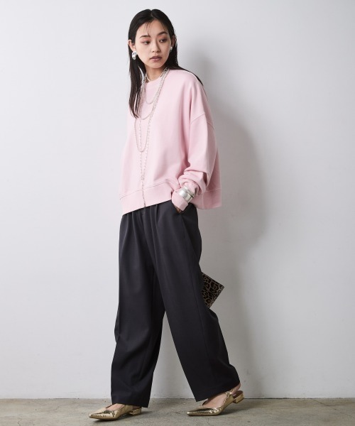 CHIC STYLE(シックスタイル)の「ワイドシルエットクルーネックスウェット<大きいサイズ有>シックスタイル(スウェット・レディース・ライトピンク/スミクロ/アイボリー・M/5L/4L/3L/LL/L)」の7枚目の写真