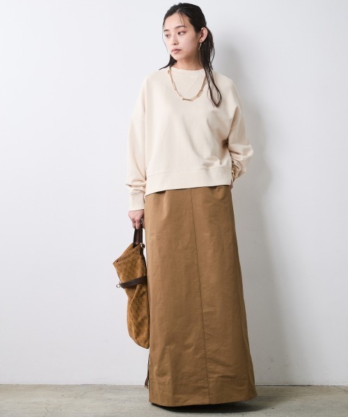 CHIC STYLE(シックスタイル)の「ワイドシルエットクルーネックスウェット<大きいサイズ有>シックスタイル(スウェット・レディース・ライトピンク/スミクロ/アイボリー・M/5L/4L/3L/LL/L)」の12枚目の写真