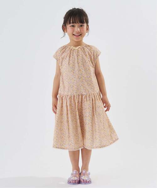 Lycee mine(リセマイン)の「【どちらが前でもOK】花柄ティアードワンピース【子供服】【キッズ】【女の子】(シャツワンピース・キッズ・ライトオレンジ系/クリーム/ピンク・110cm/100cm/90cm/140cm/130cm/120cm)」の11枚目の写真