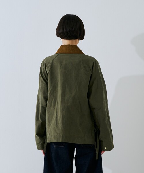 Barbour(バブアー)の「【Barbour/バブアー】 シャワープルーフショート丈ジャケット / ブルゾン / MEDLAND SHOWERPROOFJK(ブルゾン・レディース・アイボリー/カーキ・フリー)」の9枚目の写真