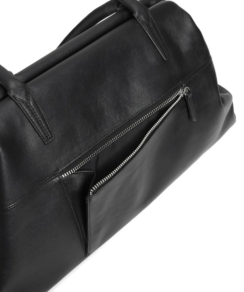 YArKA（ヤーカ）の「【YArKA/ヤーカ】real leather long frame soft bag [LFW1] / 口金ボストンバッグ（トートバッグ・レディース・ブラック・FREE）」の8枚目の写真